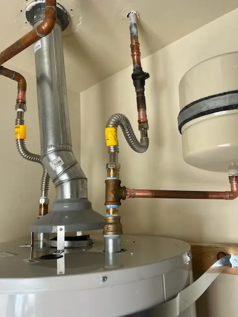 Water heater installation and plumbing repair in Northwood